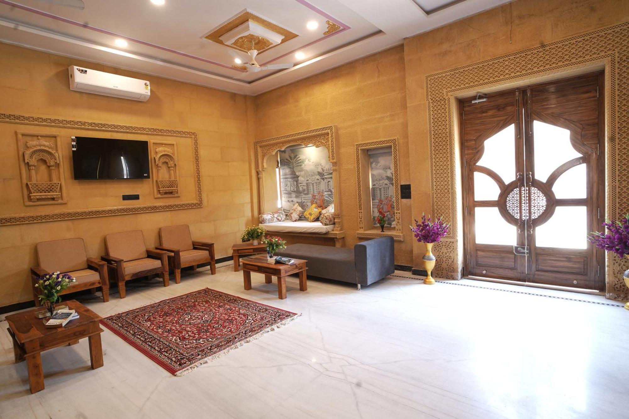 Hotel Golden Signature Jaisalmer Bagian luar foto