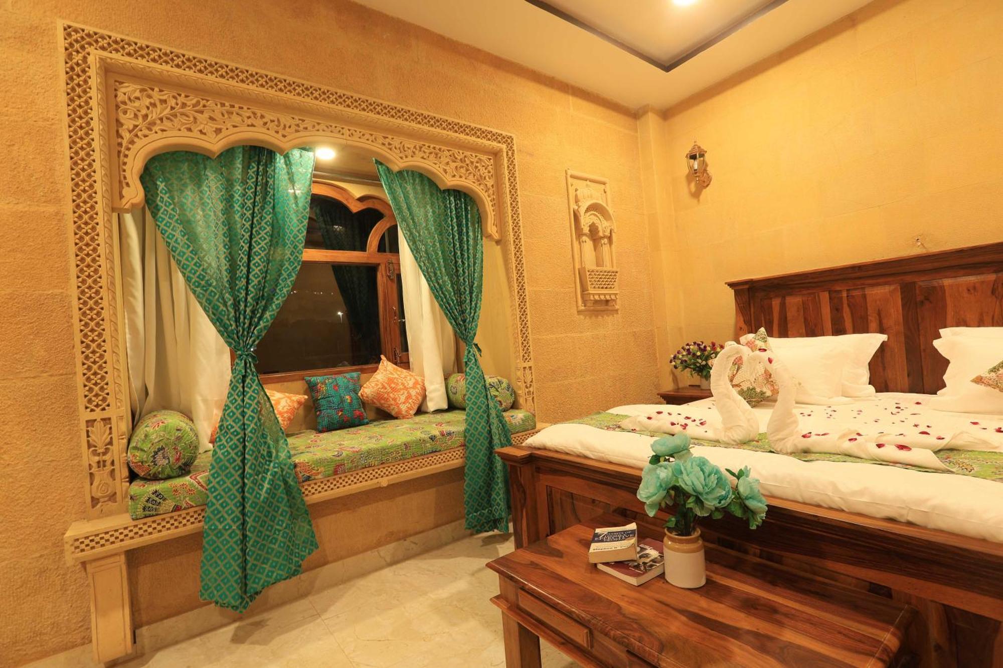 Hotel Golden Signature Jaisalmer Bagian luar foto
